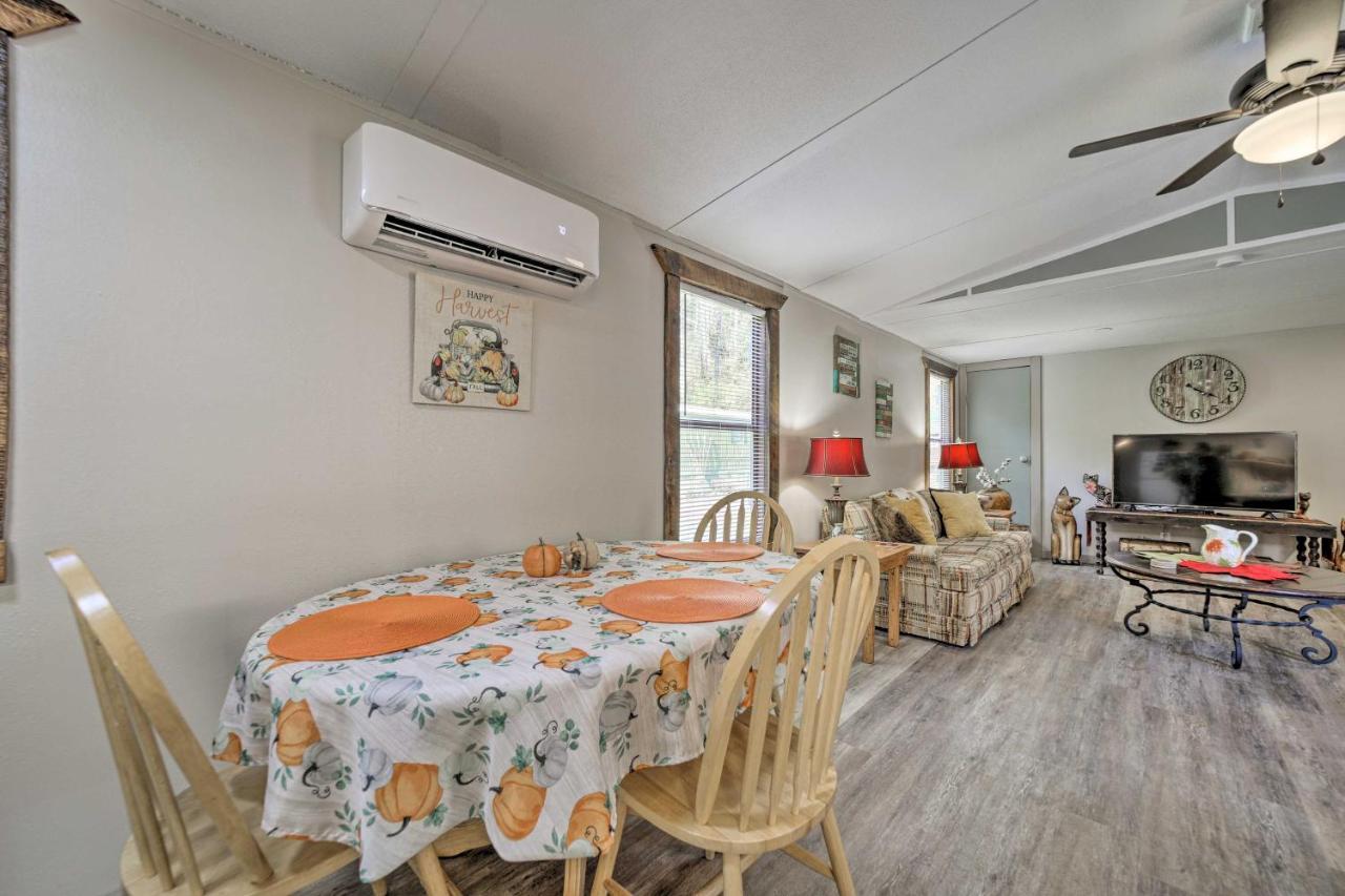 Smoky Mountain Vacation Rental With Hot Tub And Kayaks Whittier Esterno foto